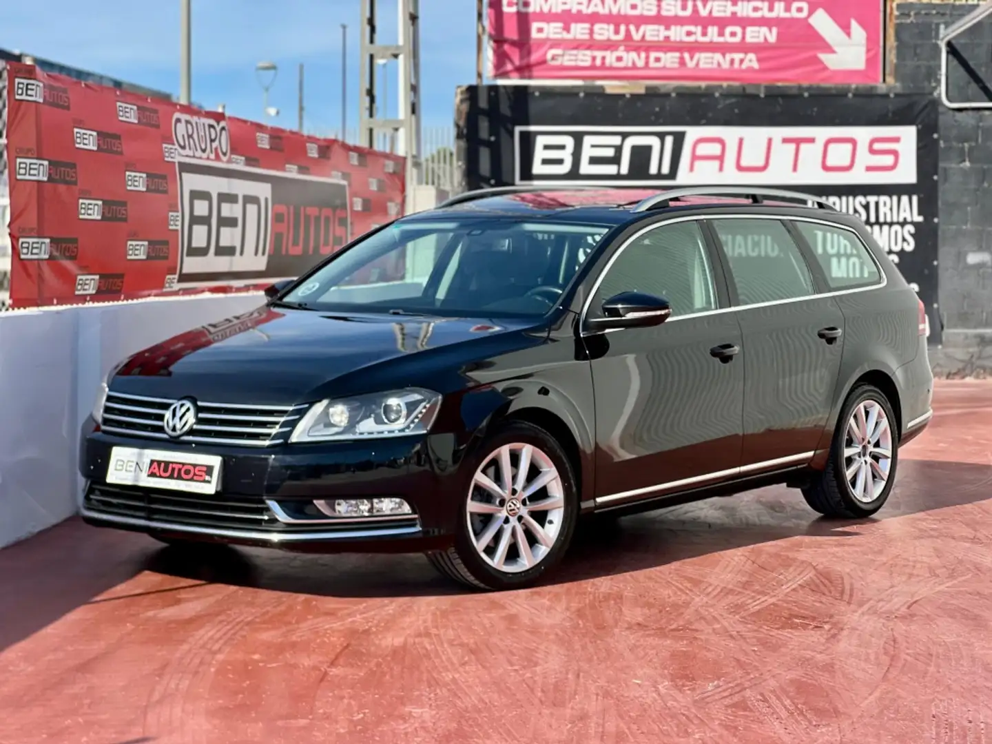 Volkswagen Passat Variant 2.0TDI Highline BMT DSG 170 Negro - 1