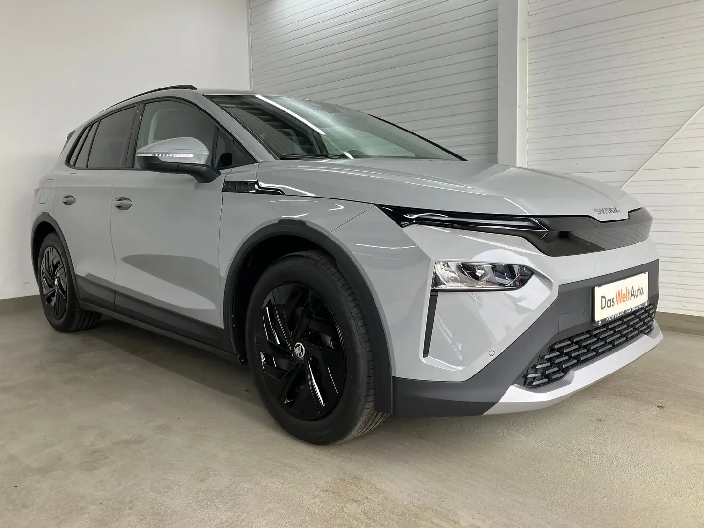 Skoda Elroq 50 Grau - 1