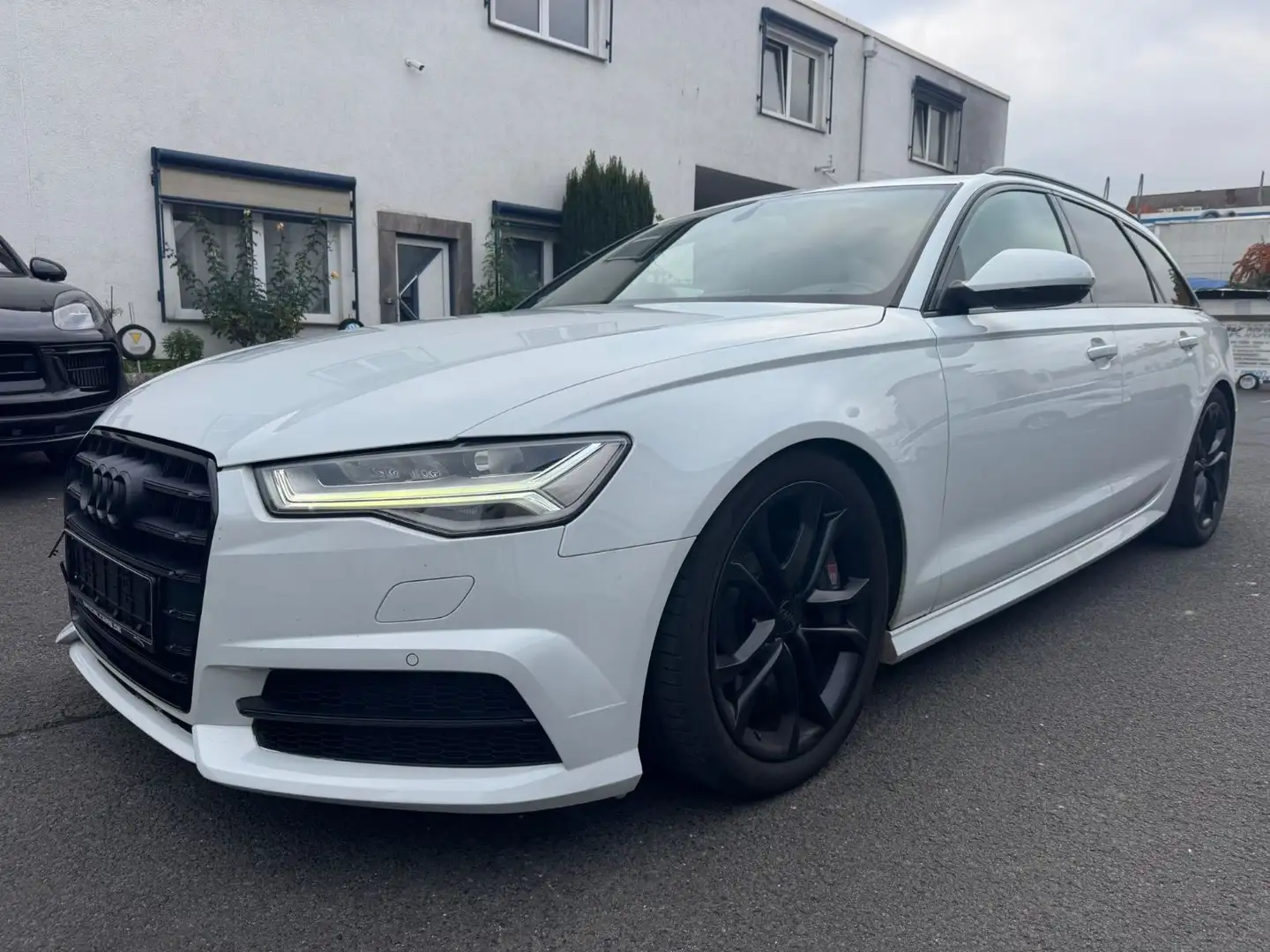 Audi S6 Avant 4.0 TFSI quattro *toller Zustand* Blanc - 1