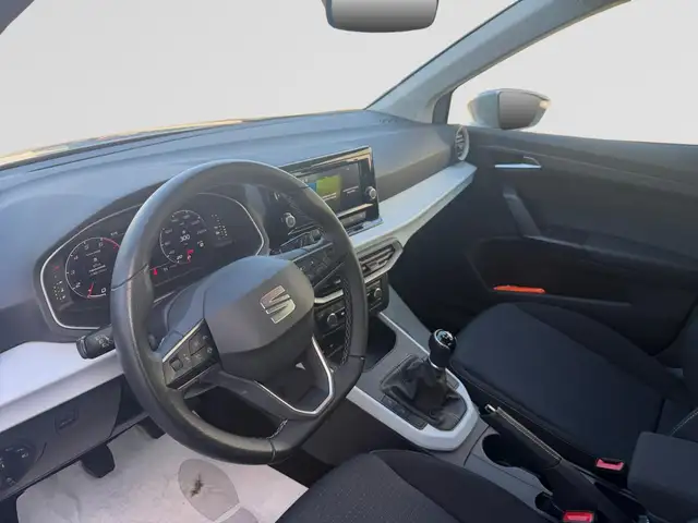 SEAT Arona view 5