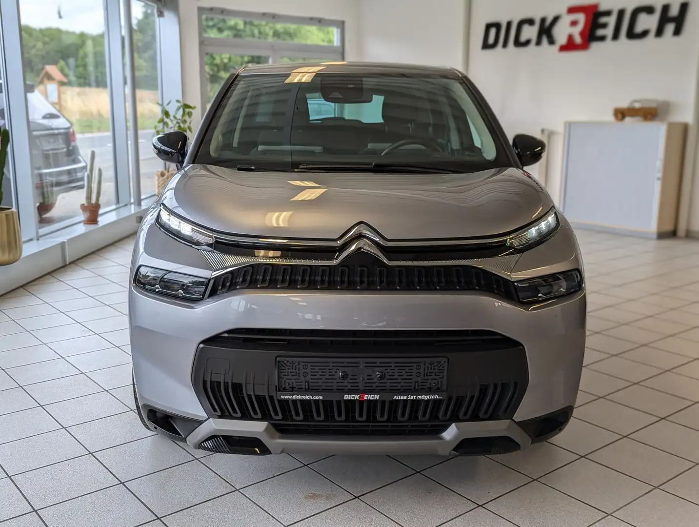 Citroen C3 Aircross 1.2e-THP Live Aircross PureTech PDC Blauw - 2