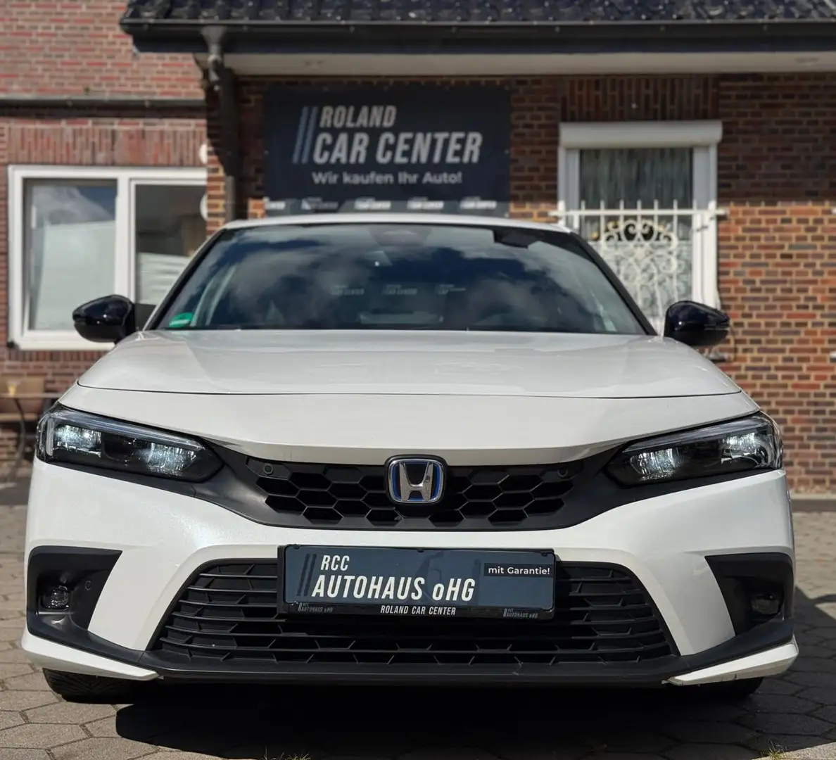 Honda Civic Lim. 5-trg. e:HEV Sport Weiß - 2