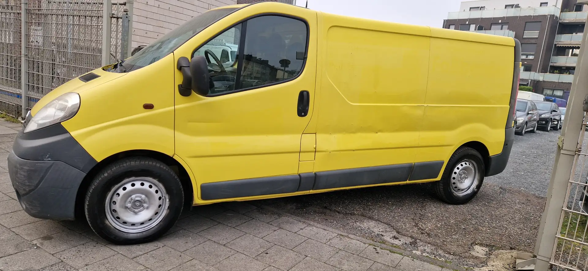 Opel Vivaro 2.0 CDTI L2H1 DPF,TÜV NEU Amarillo - 2