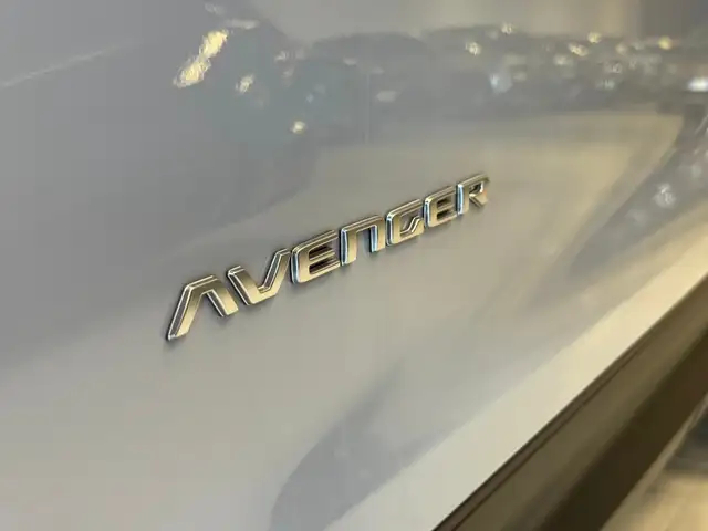 Jeep Avenger view 10