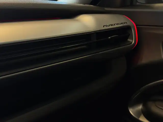 Jeep Avenger view 16