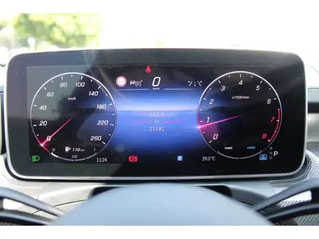 Mercedes-Benz C-Class view 14
