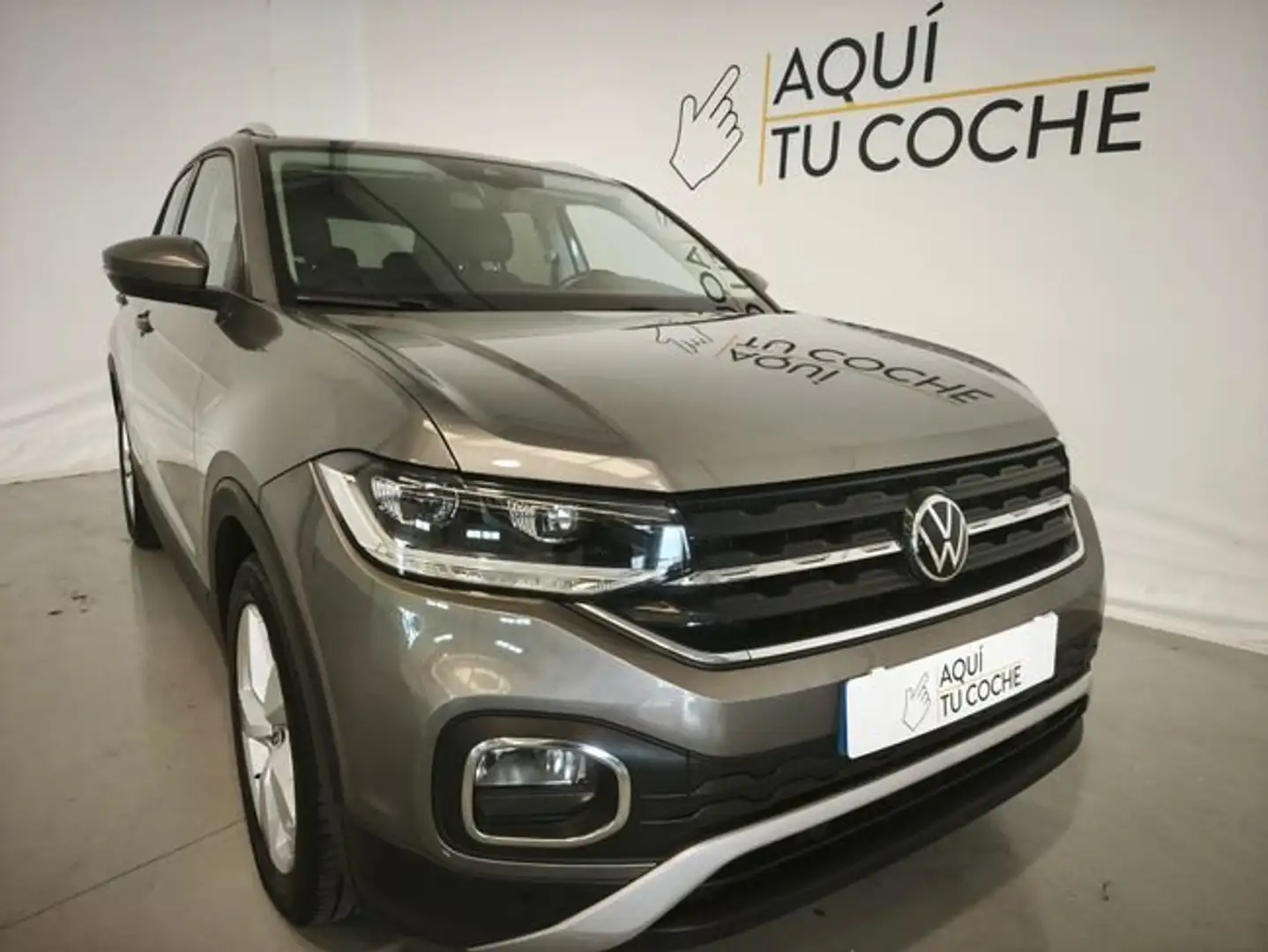 Volkswagen T-Cross 1.5 TSI Sport DSG7 110kW Gris - 2