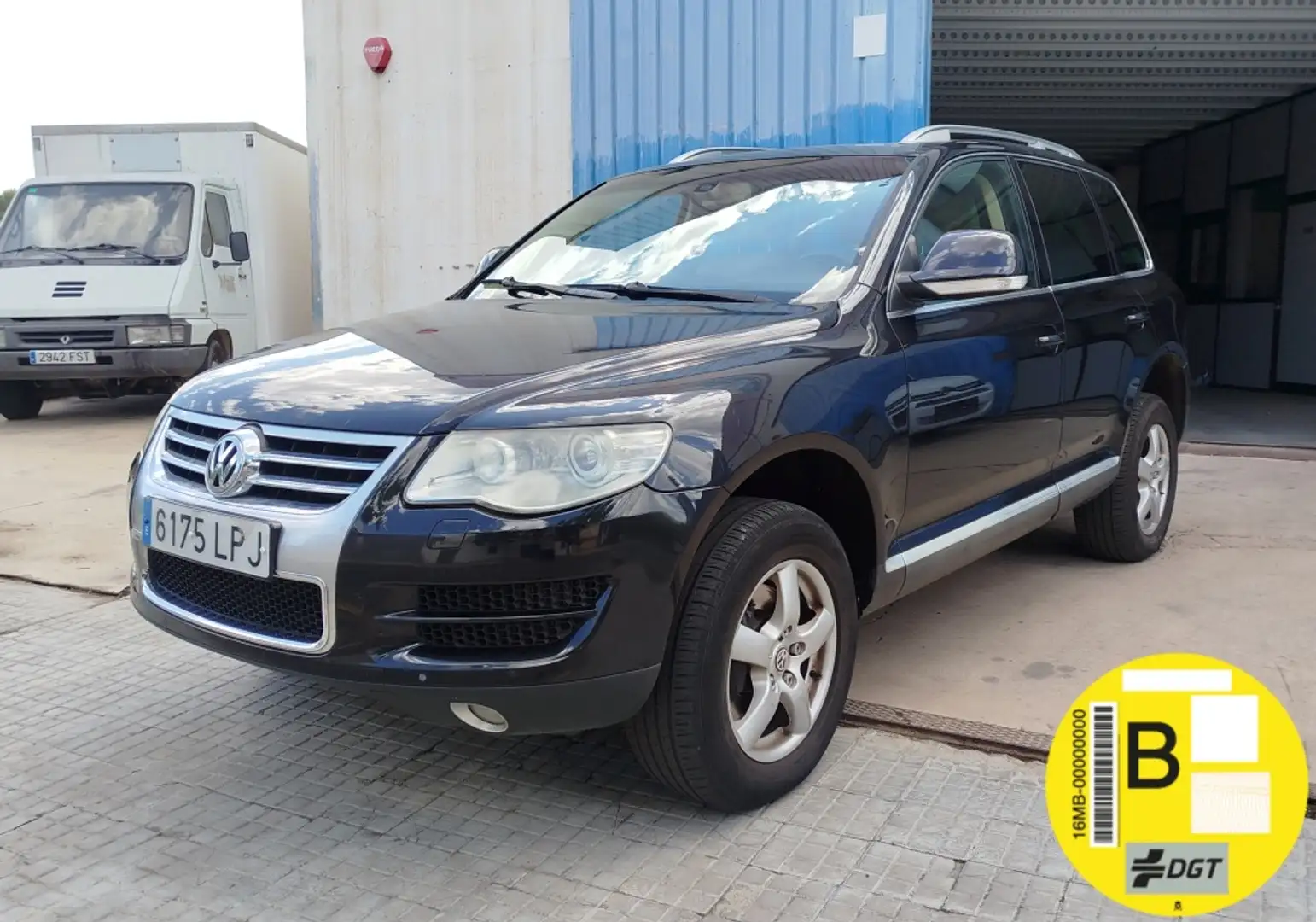 Volkswagen Touareg 3.0TDI Individual Tiptronic Noir - 1