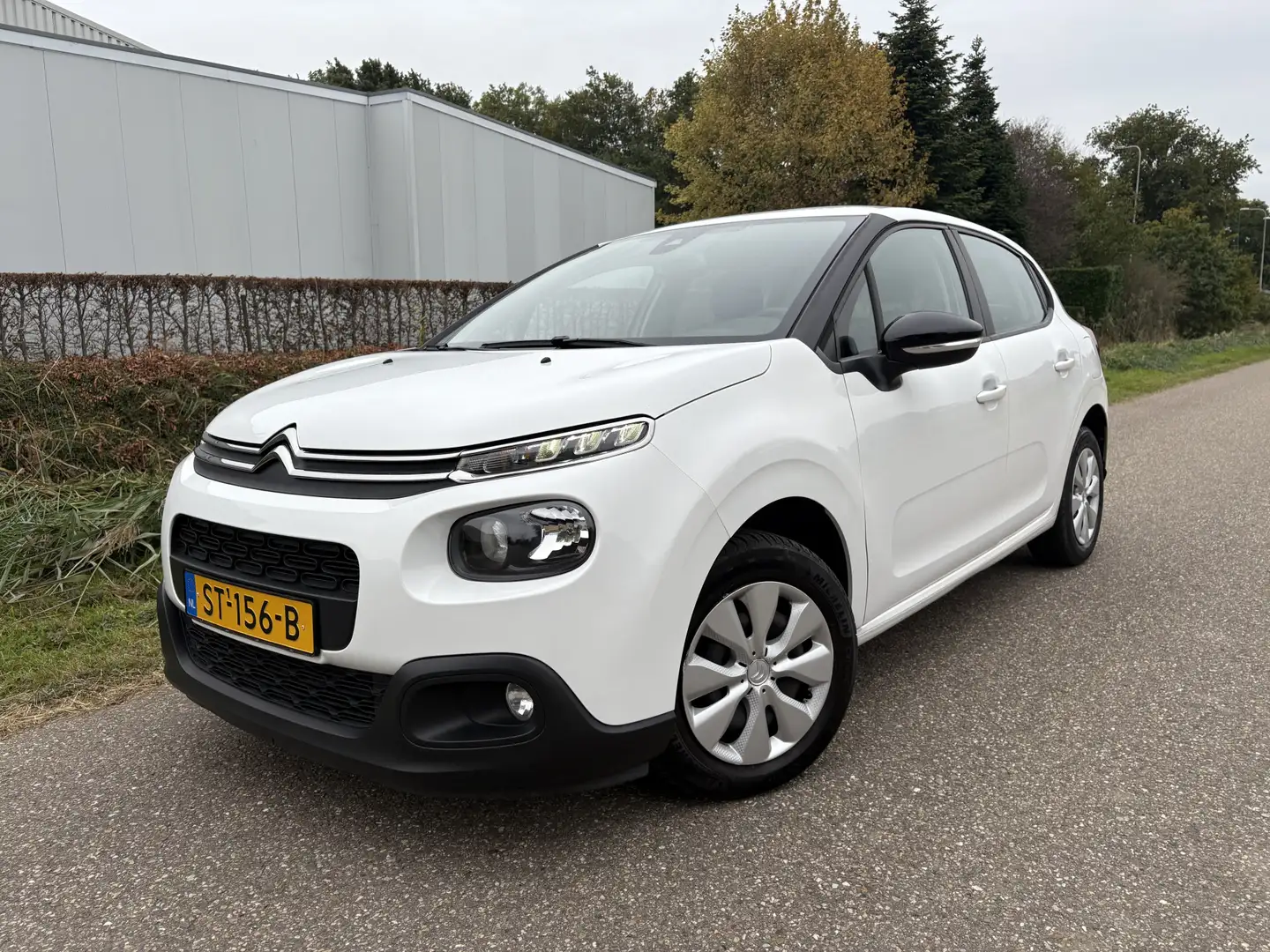 Citroen C3 1.2 PureTech Feel / AIRCO / CRUISE / 97dkm! NAP! / Blanc - 1