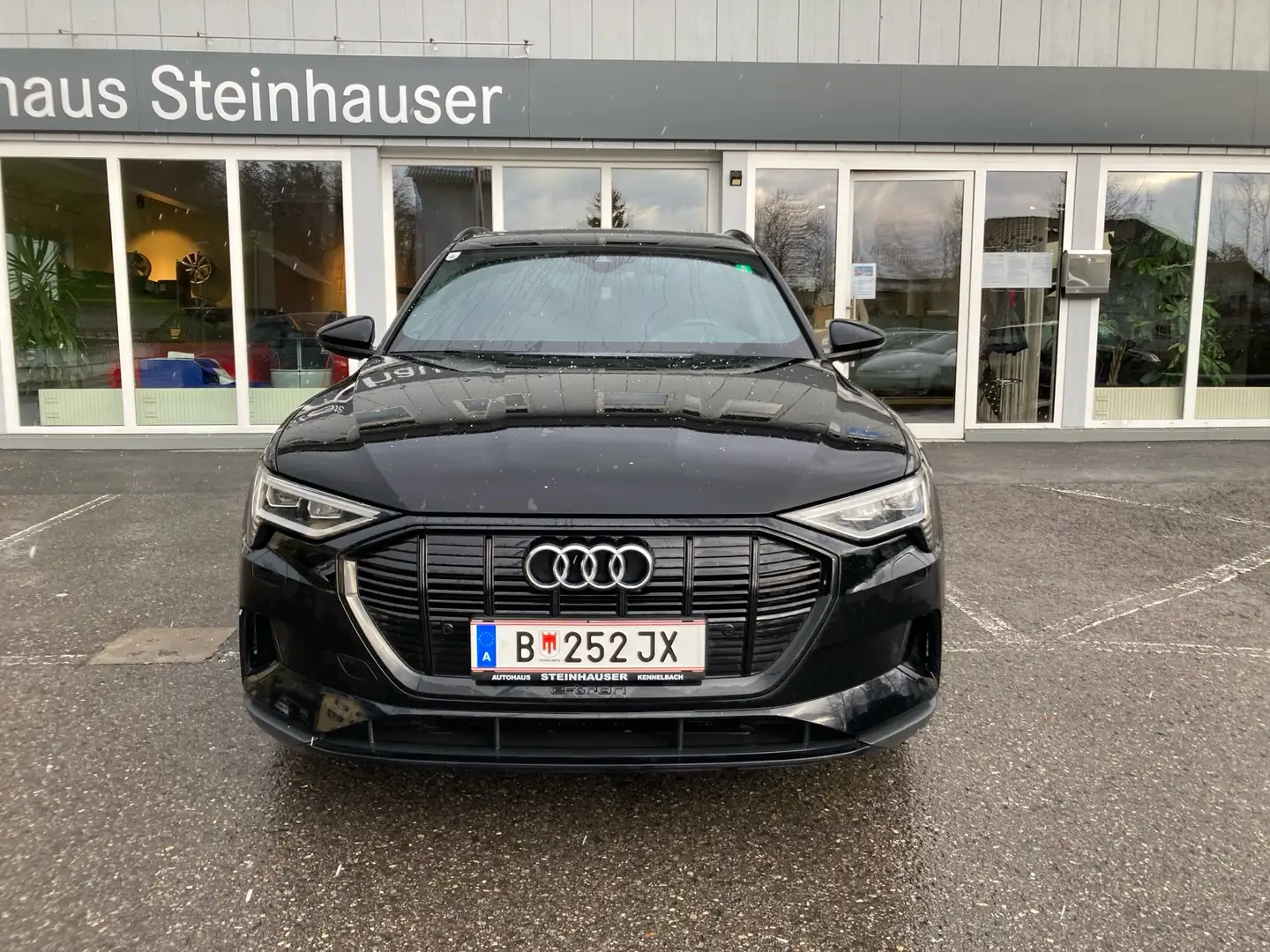 Audi e-tron SB 50 quattro 71kWh Business Noir - 1