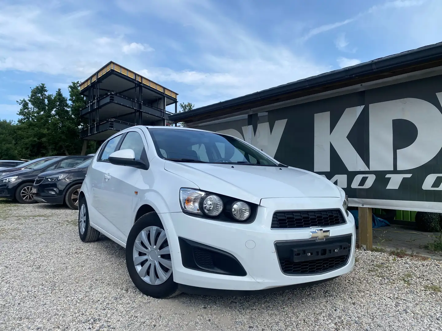 Chevrolet Aveo hatchback 1.2i LS Blanc - 1