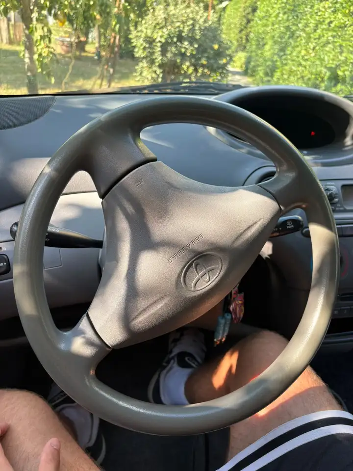 Toyota Yaris I 1999 3p 1.0, foto 7