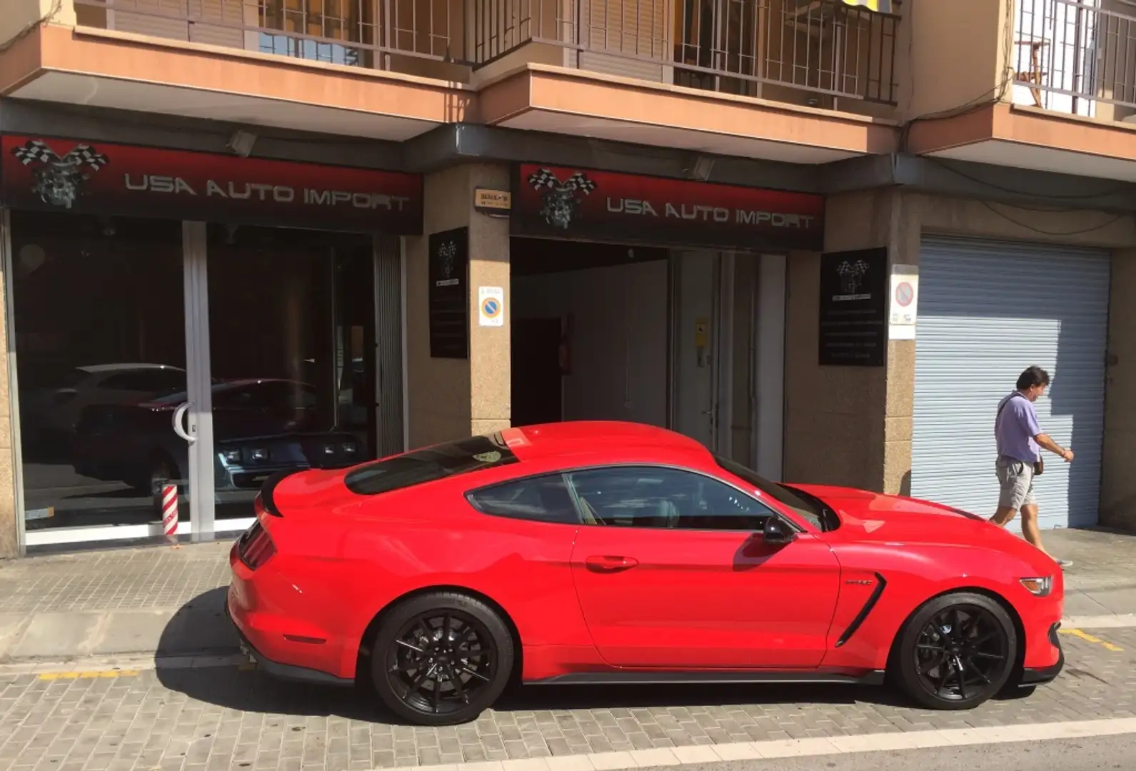 Ford Mustang Shelby GT350 Rouge - 1