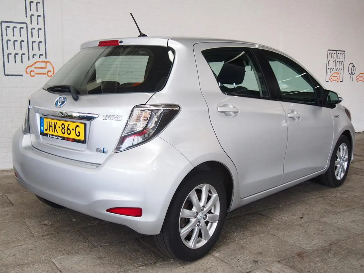 Toyota Yaris 1.5 Full Hybrid Aspiration Camera (APK:Nieuw) Incl Gris - 2