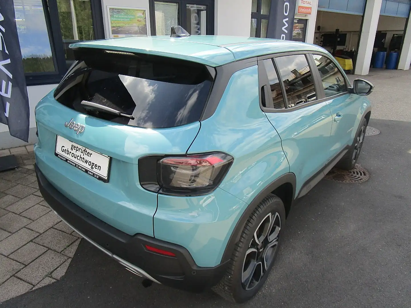 Jeep Avenger 1.2 GSE T3 Altitude zelena - 2