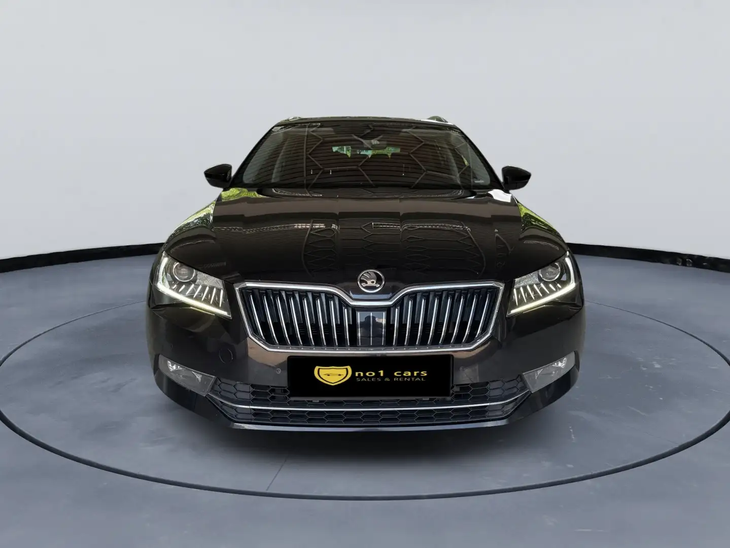 Skoda Superb Style Schwarz - 2