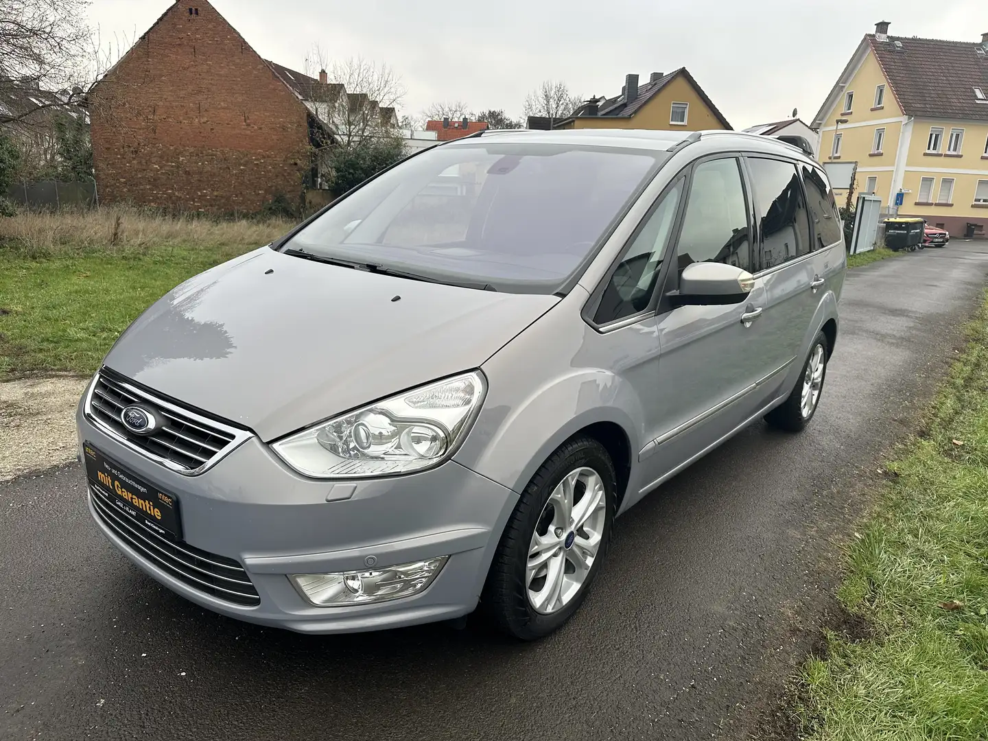 Ford Galaxy Titanium*Leder*Navi*Xenon*PDC*Alu*HU/AU NEU Grau - 1