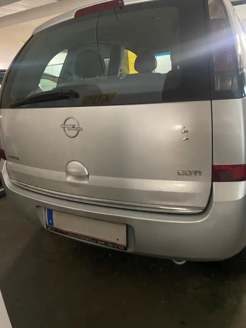 Opel Meriva 1,3 CDTI ecoFLEX Grau - 2