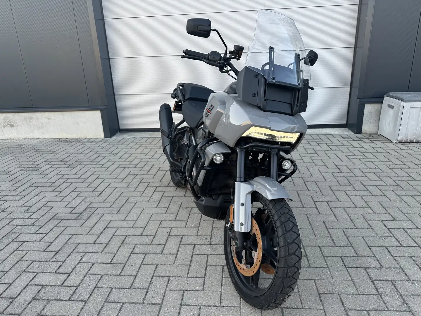 Harley-Davidson Pan America Nieuwstaat! 1700km! Eerste eigenaar Gri - 2