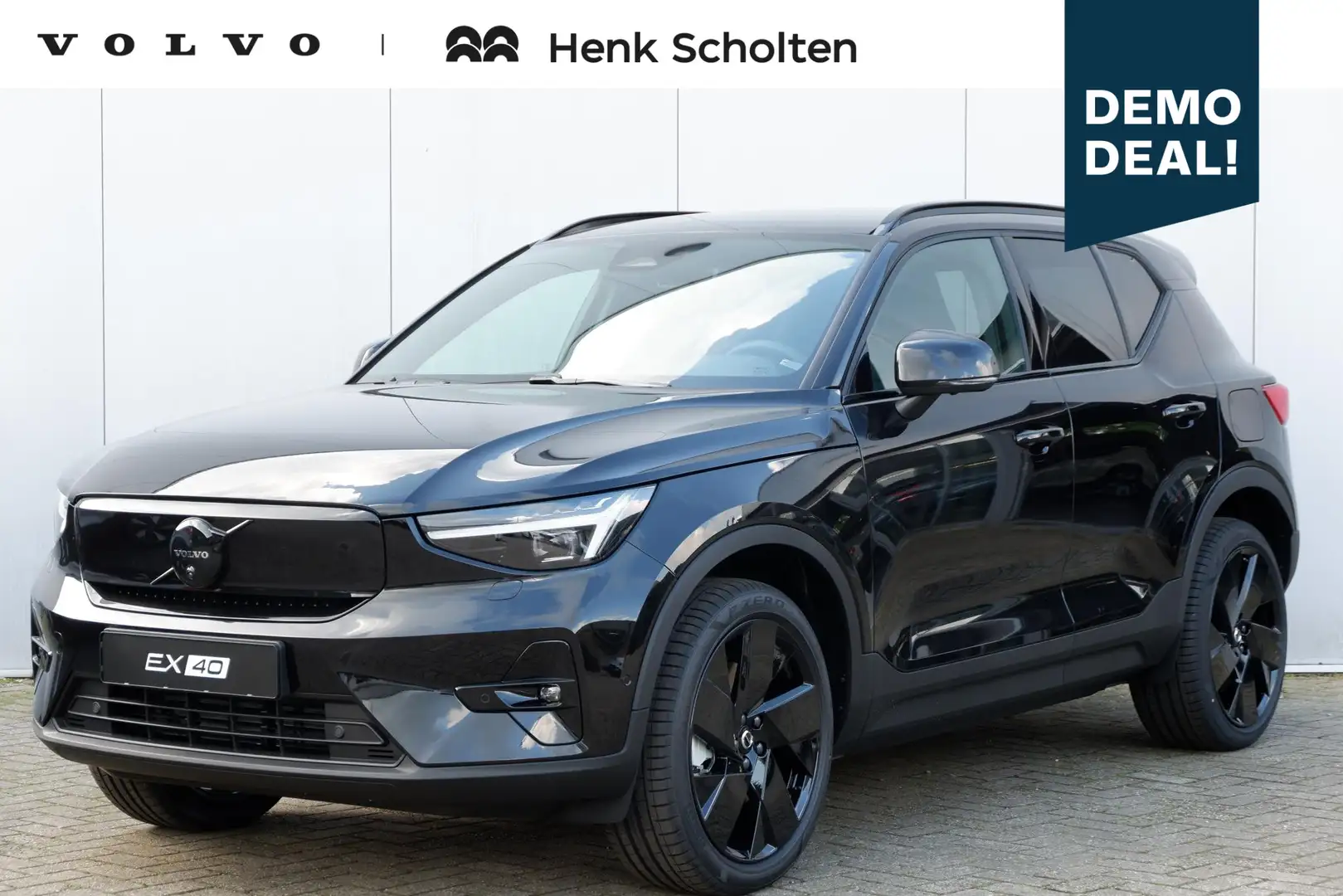 Volvo EX40 Single Motor 70 kWh Plus Black Edition | Trekhaak Zwart - 1