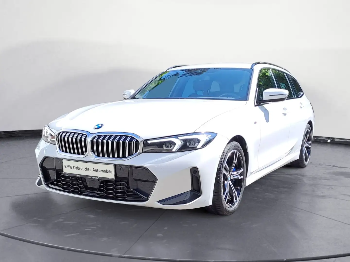 BMW 330 i Touring Automatic M Sportpaket Klimaaut. Wit - 2