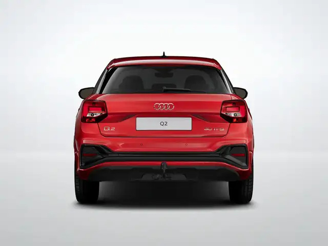 Audi Q2 view 4