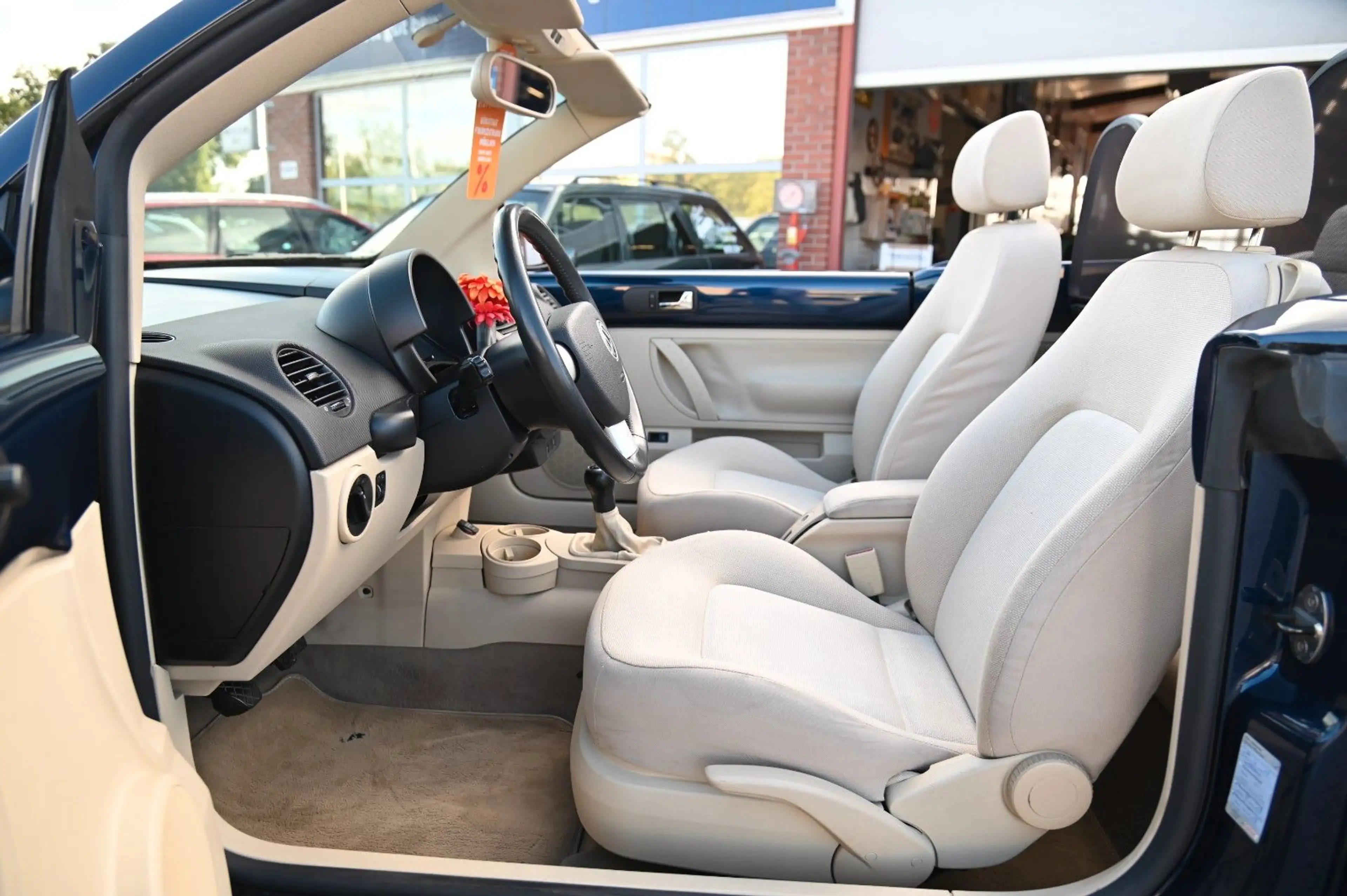 Volkswagen New Beetle Cabriolet 2.0 Highline*INKL.GARANTIE* — photo 8
