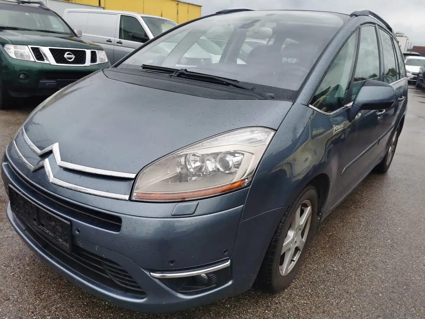 Citroen Grand C4 Picasso 2,0 HDi Exclusive FAP Aut. Grau - 1