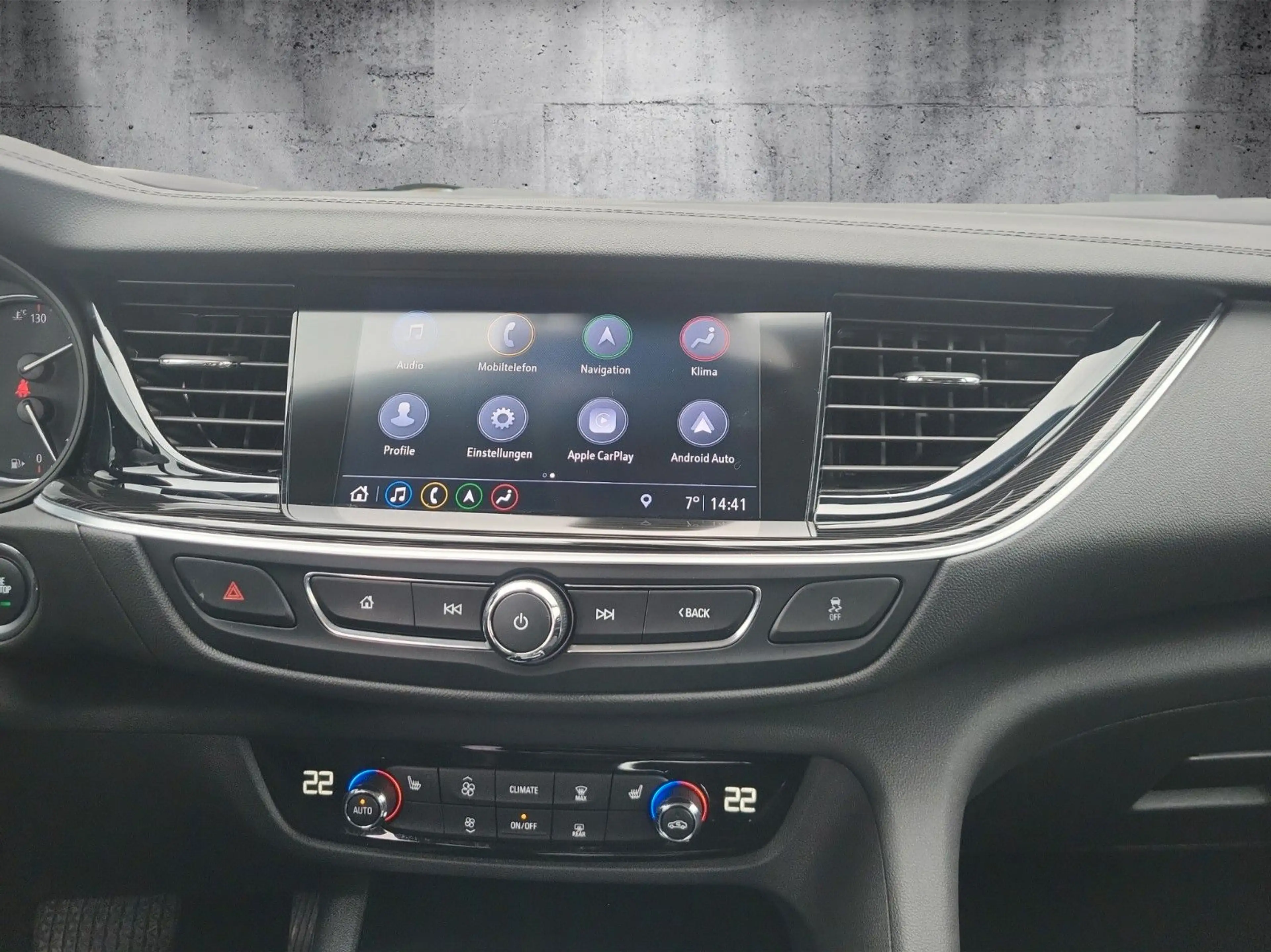 Opel Insignia B ST Premium "Innovation" 1-Hand/20Zoll — photo 14
