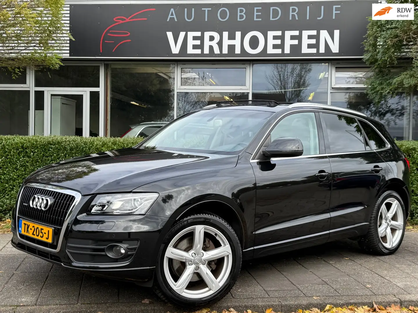 Audi Q5 3.2 FSI quattro Pro Line - AUTOMAAT - PANORMADAK - Noir - 1