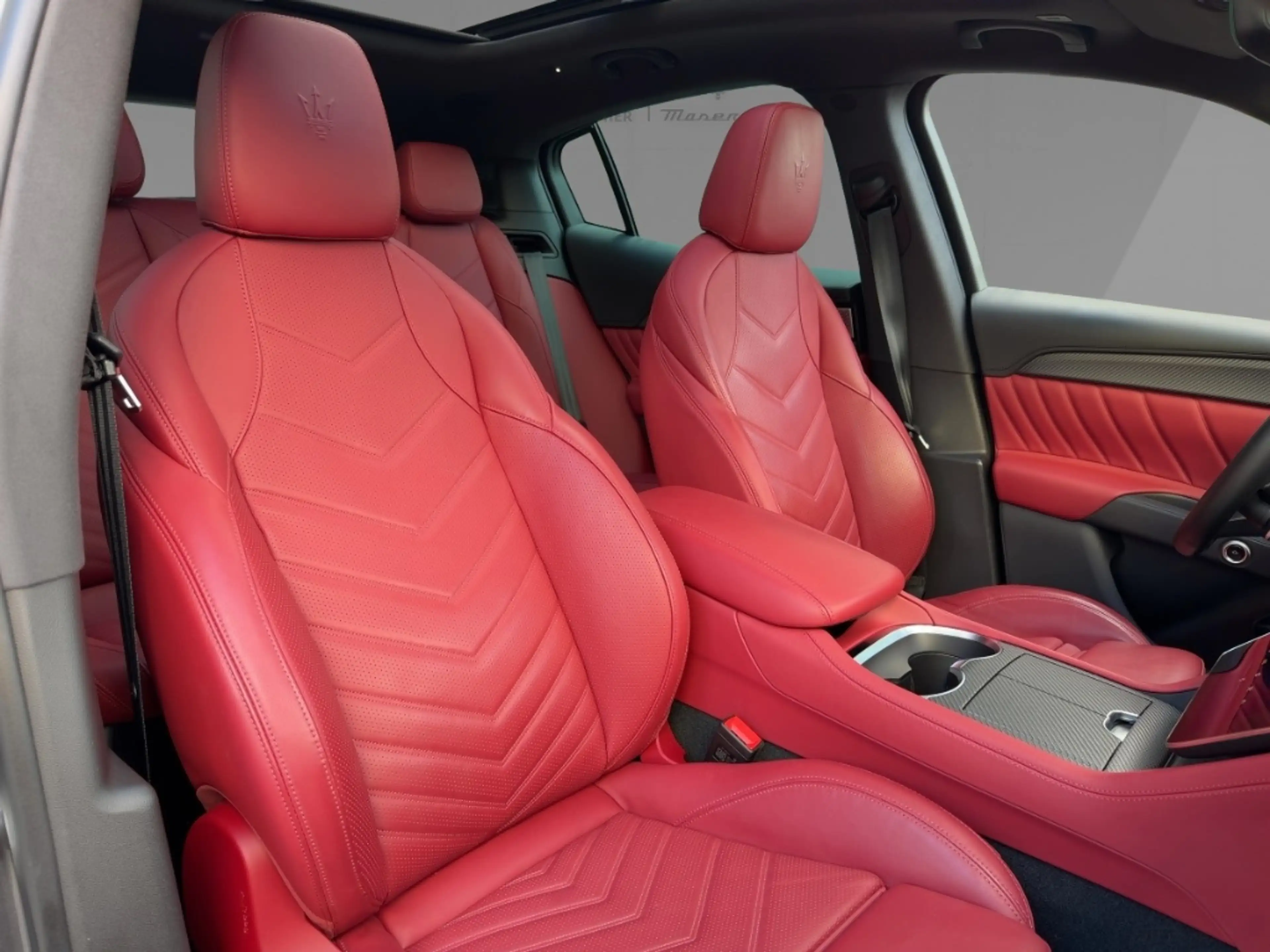 Maserati Grecale Trofeo 3.0 V6 530HP - Maserati Approved — photo 10