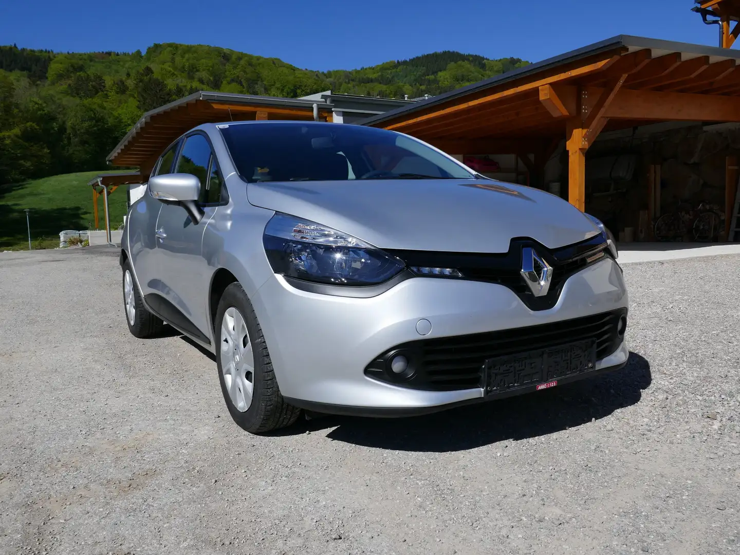 Renault Clio Tonic, GT Limited Edition Silber - 1