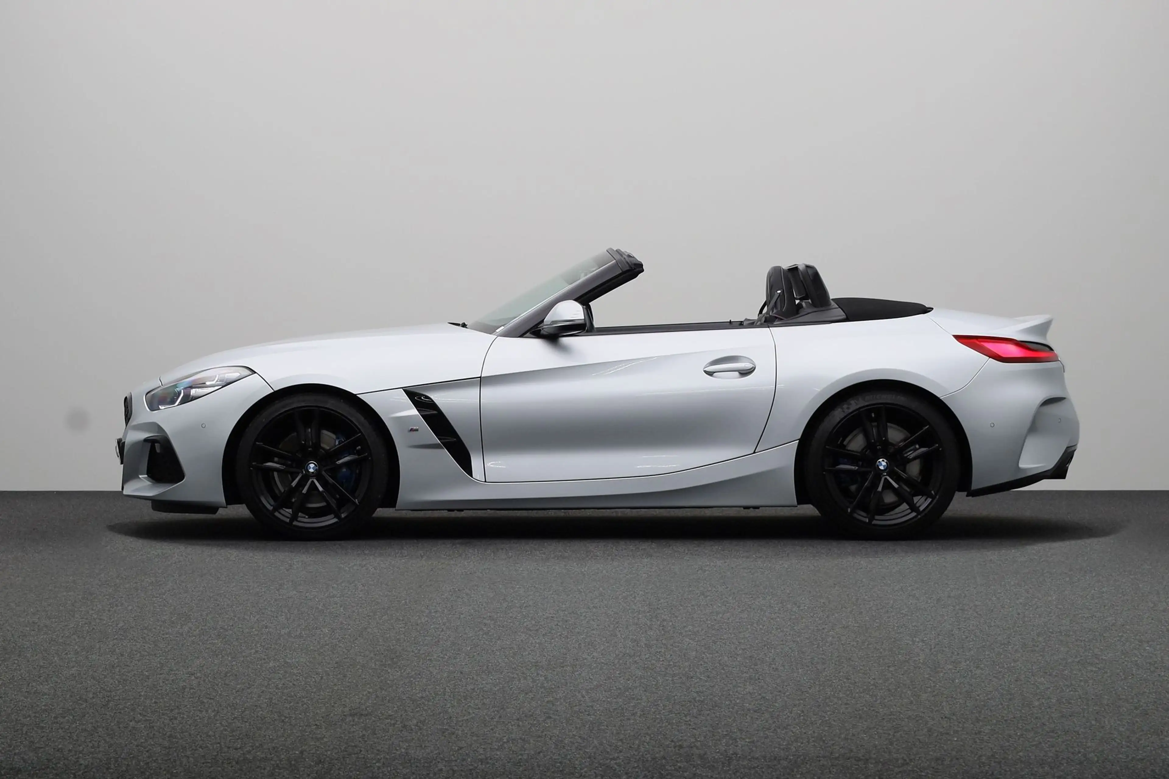 BMW Z4 Roadster sDrive20i High Executive M Sport Plus Pac — photo 12