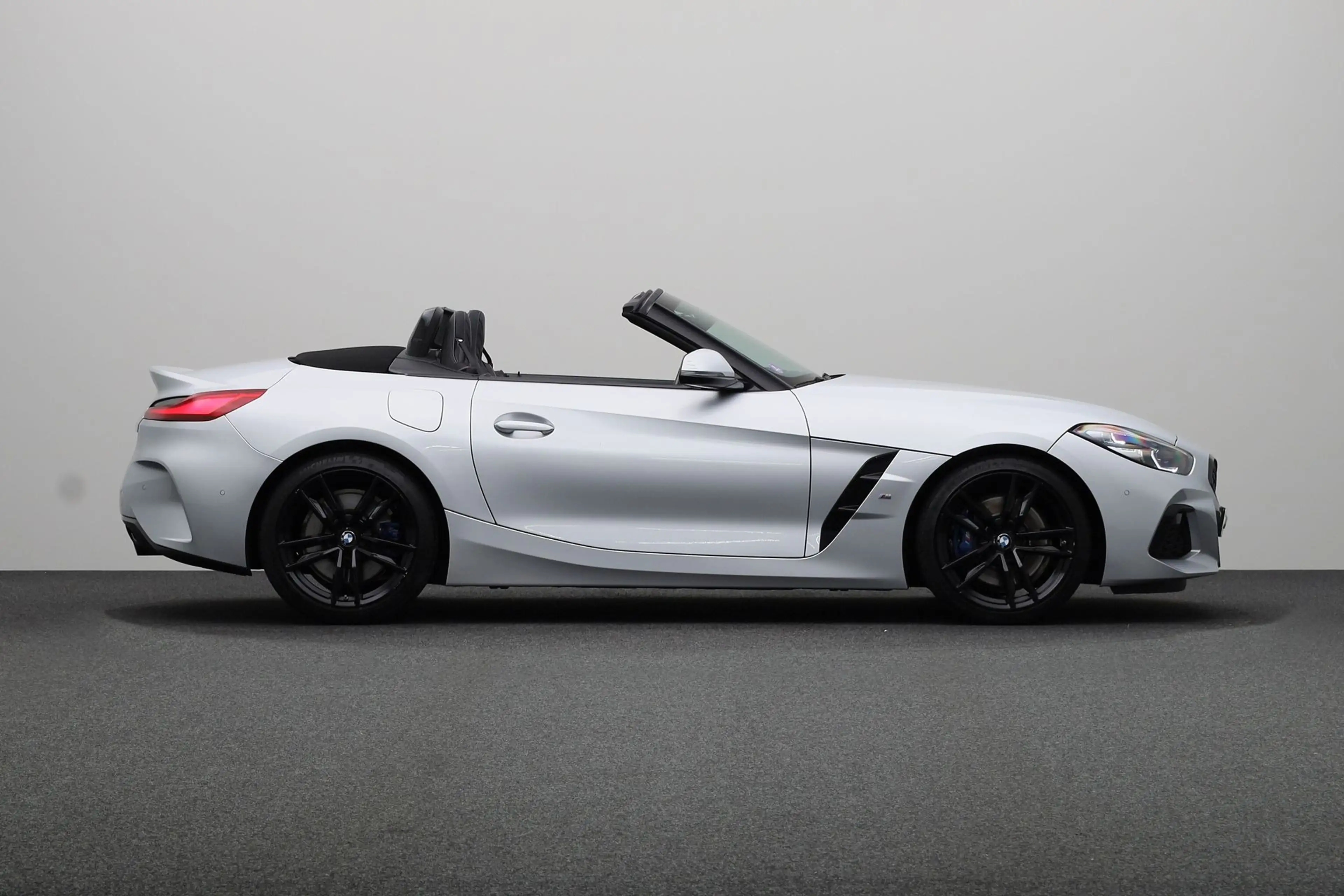 BMW Z4 Roadster sDrive20i High Executive M Sport Plus Pac — photo 10