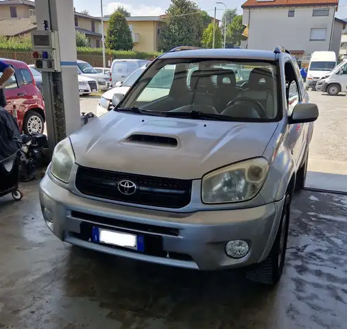 Toyota RAV 4