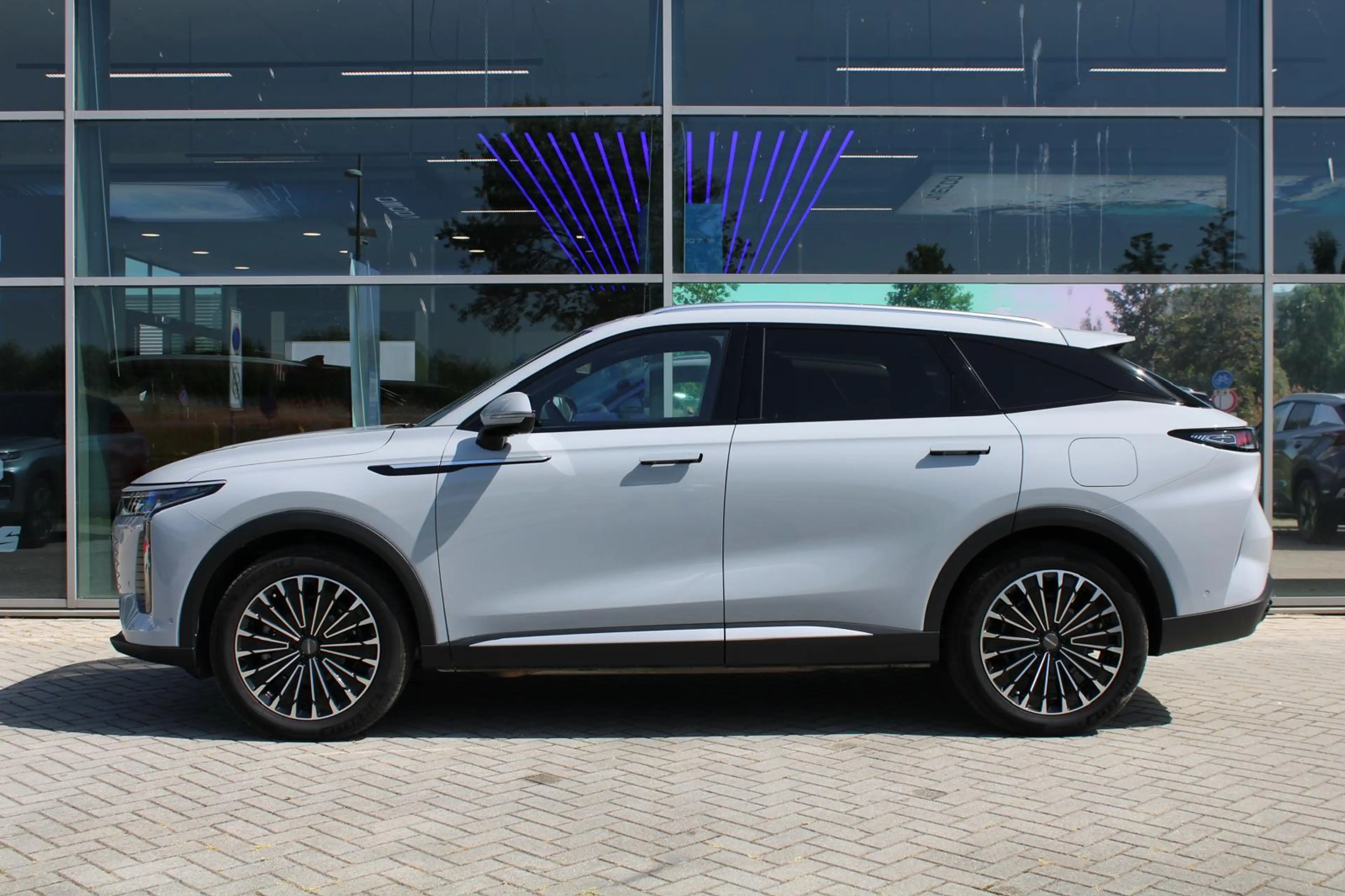 Omoda 9 SHS-P Premium | PHEV l — photo 3