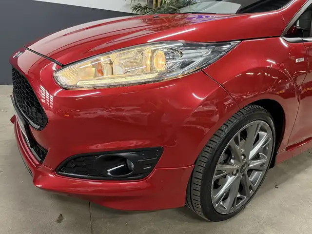 Ford Fiesta view 8
