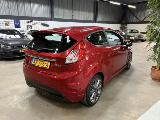 Ford Fiesta view 4