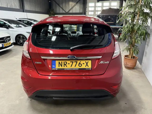 Ford Fiesta view 5