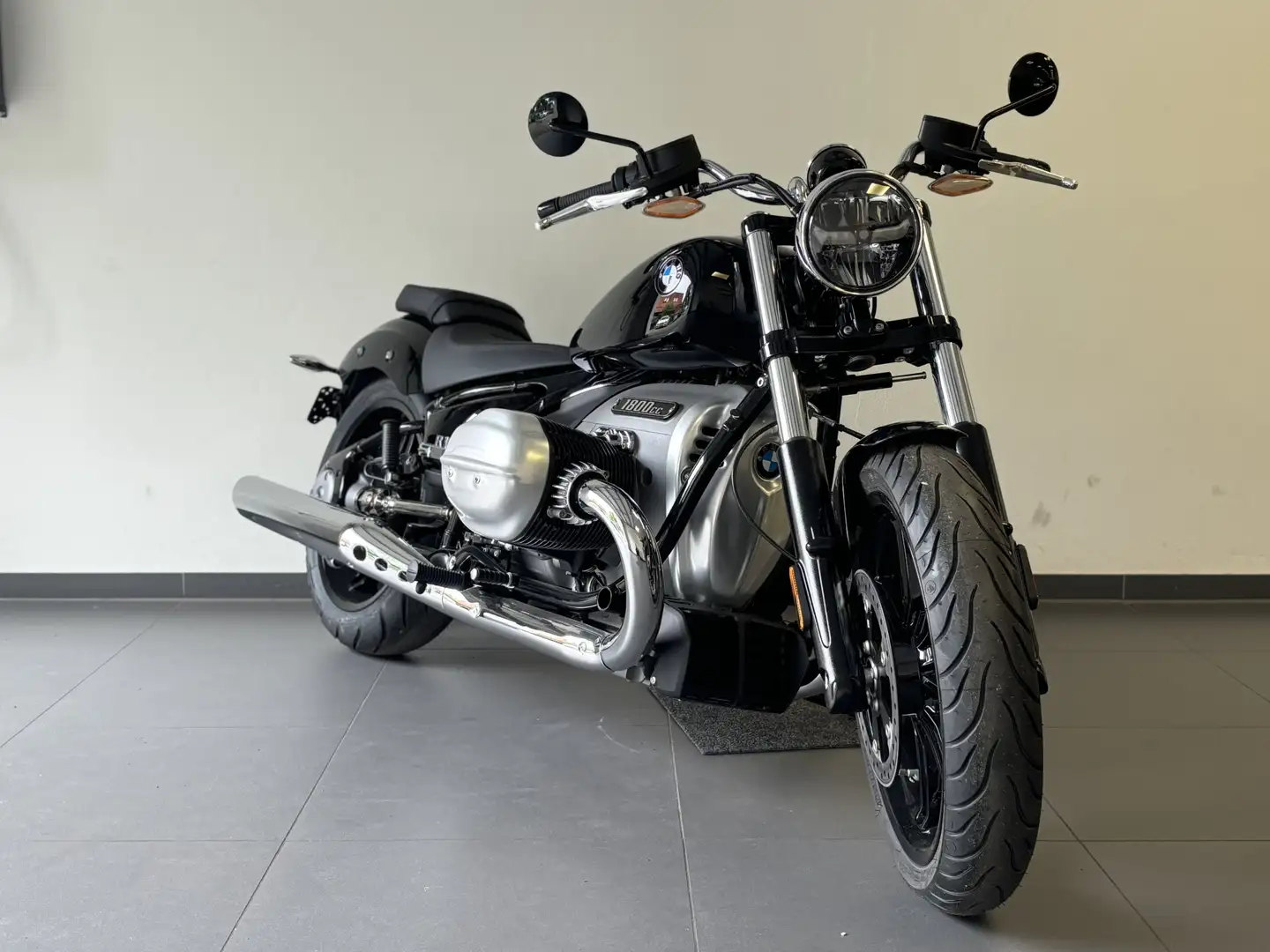 BMW R 18 Komf.Paket*RDC*HeadlightPro*SOFORT Schwarz - 1