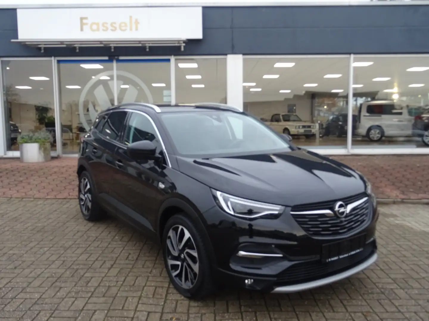 Opel Grandland X Grandland X 1.6 Start/Stop Automatik Ultimate Schwarz - 1