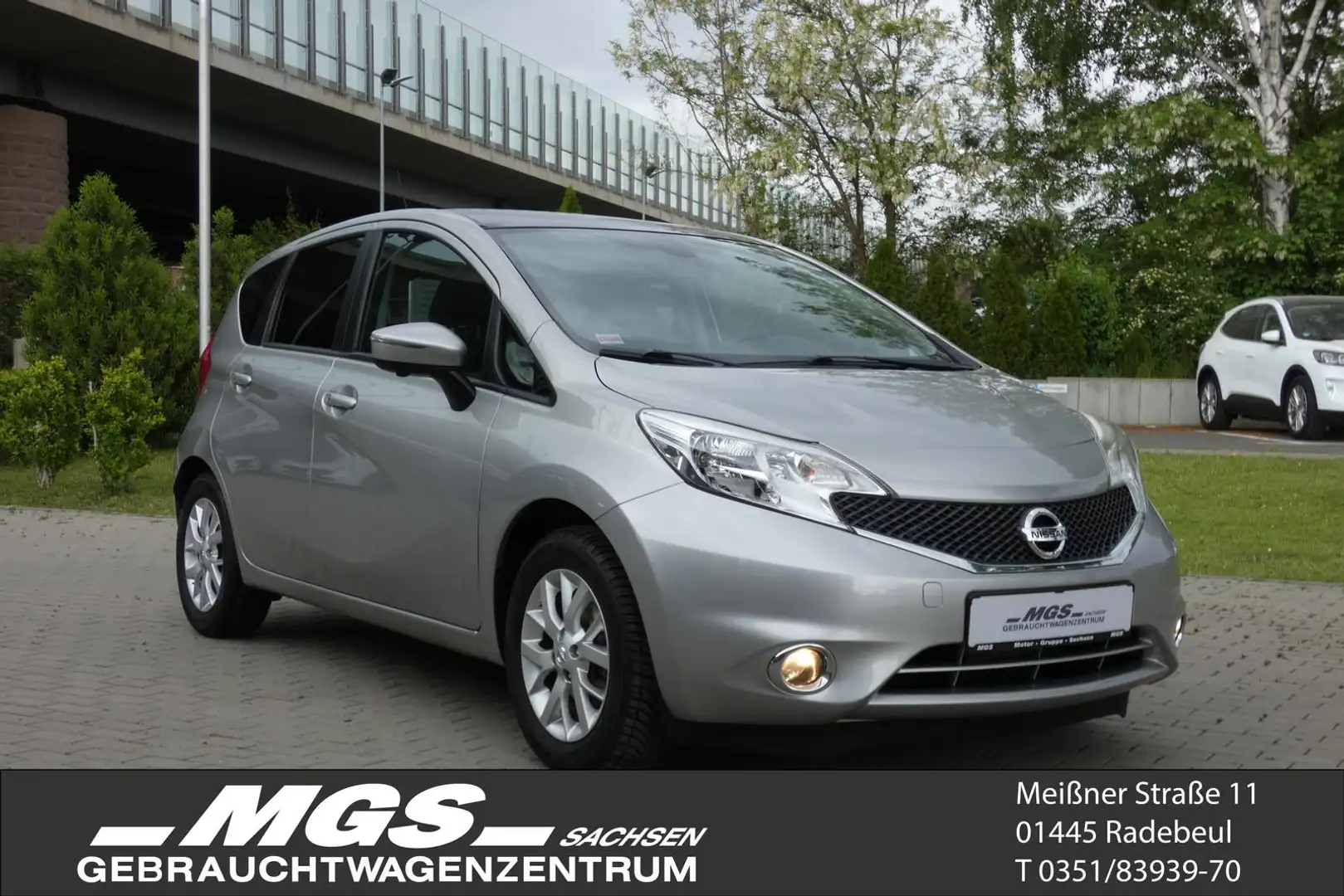 Nissan Note 1.2 #PANO #TEMPOMAT #KLIMA #LMF #BT #CD Silber - 1