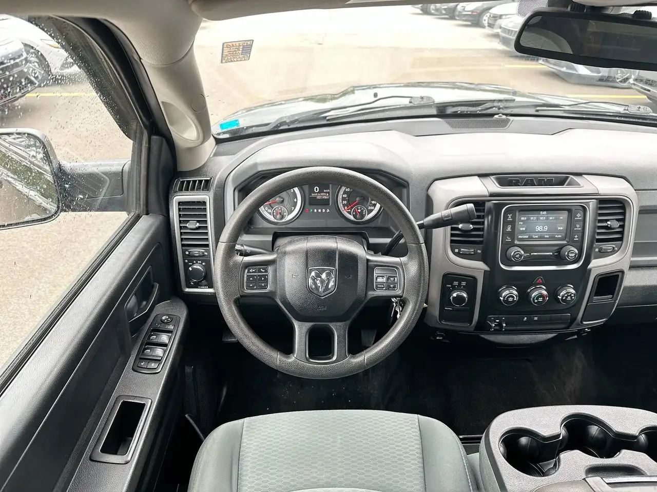 RAM 1500 снимка RAM 1500