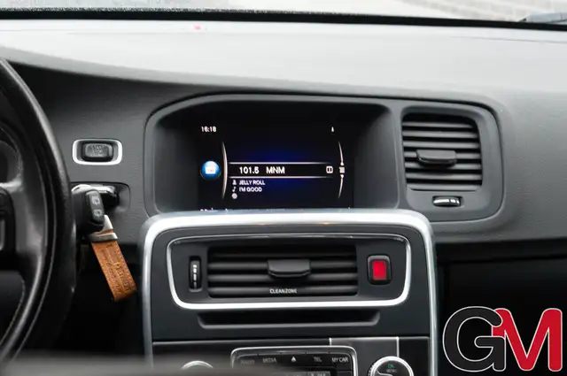 Volvo V60 view 14