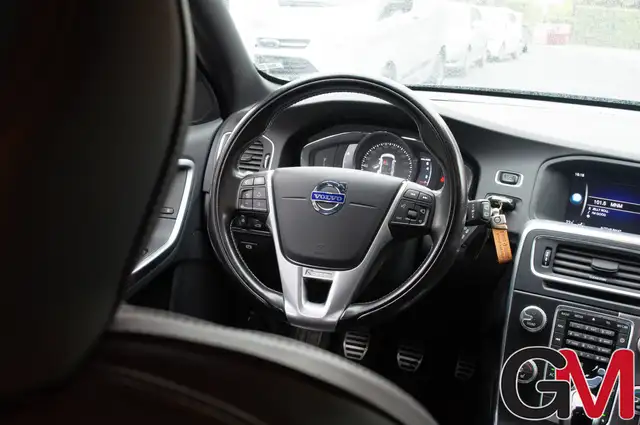 Volvo V60 view 13