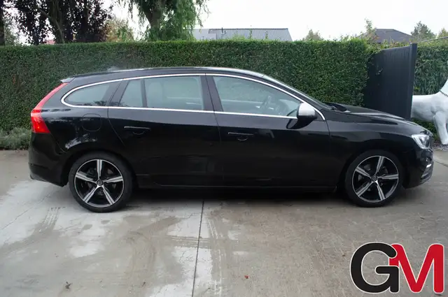 Volvo V60 view 5