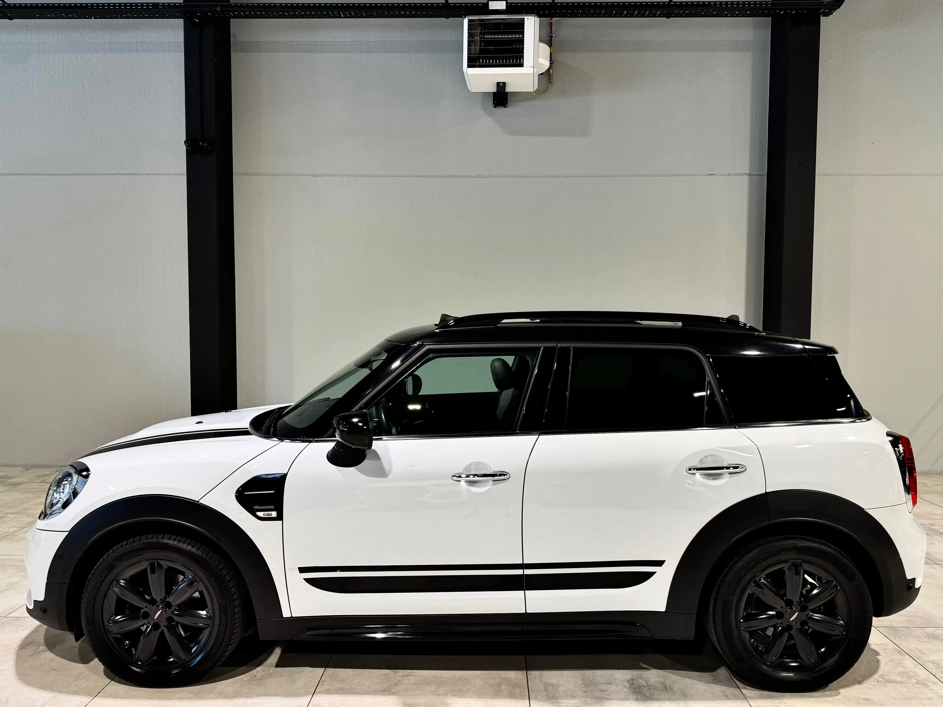 MINI Cooper D Countryman 2.0dA 136CV 06/2020 BAUTO H&K CAMERA T.PANO NAVi JA17" + — photo 5