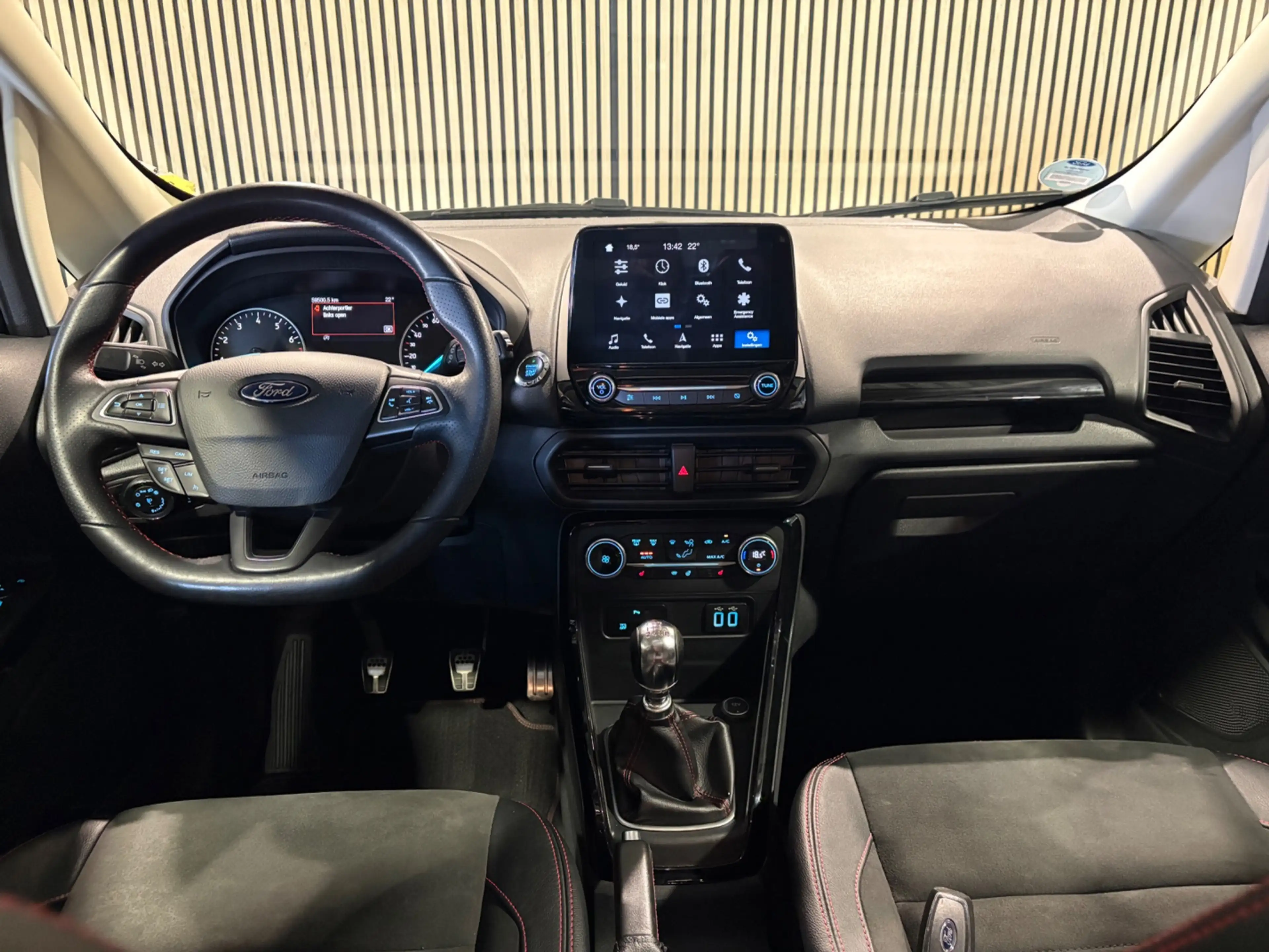 Ford EcoSport 1.0 EcoBoost ST-Line — photo 7