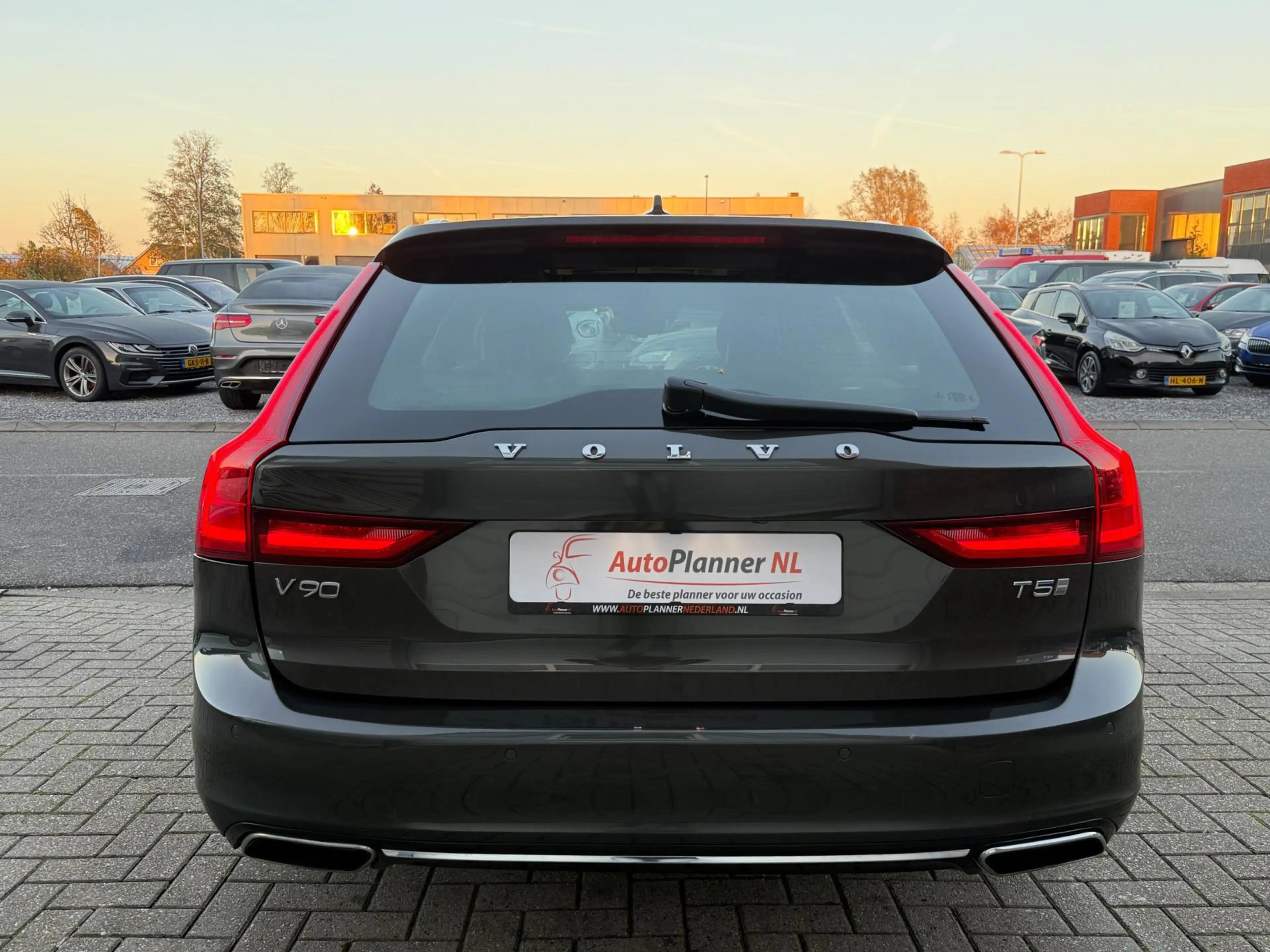 Volvo V90 2.0 T5 Inscription! 360° Camera! Pano! Virtual! — photo 5