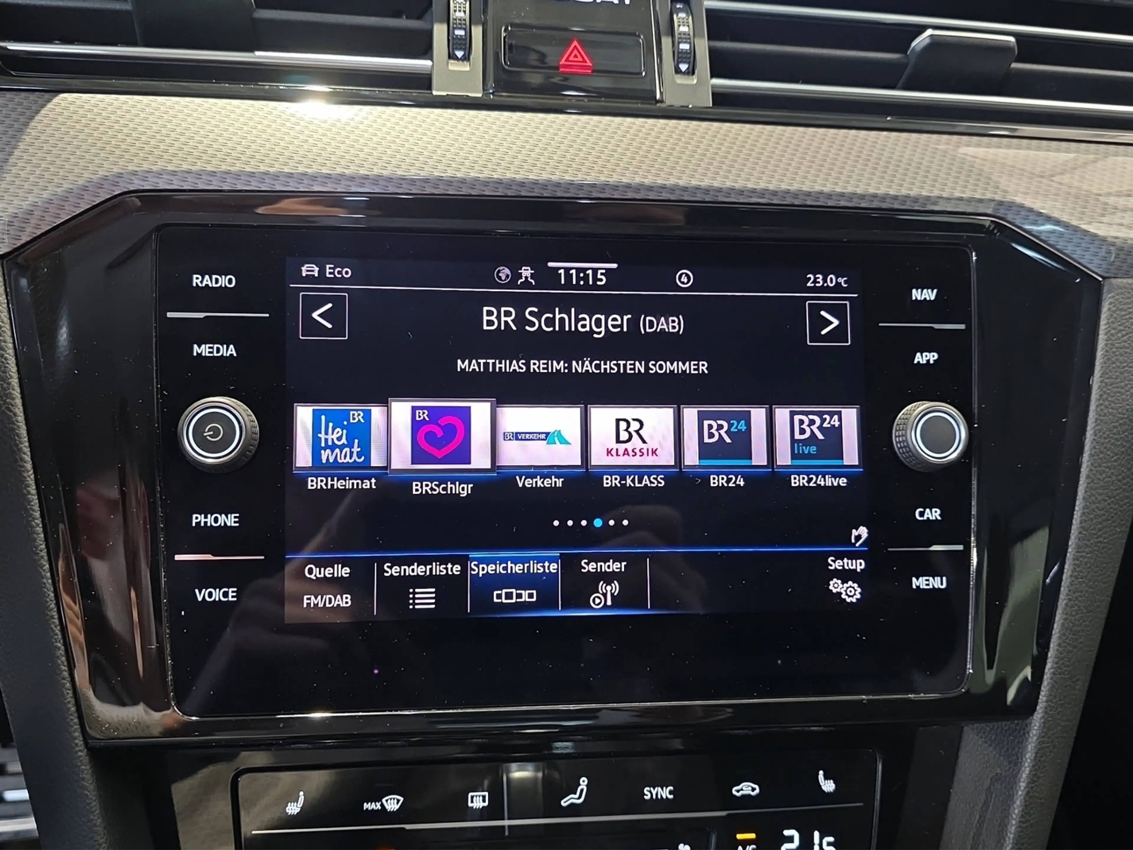 Volkswagen Passat Alltrack 4Motion 2.0 TDI DSG*AHK*ACC* — photo 10